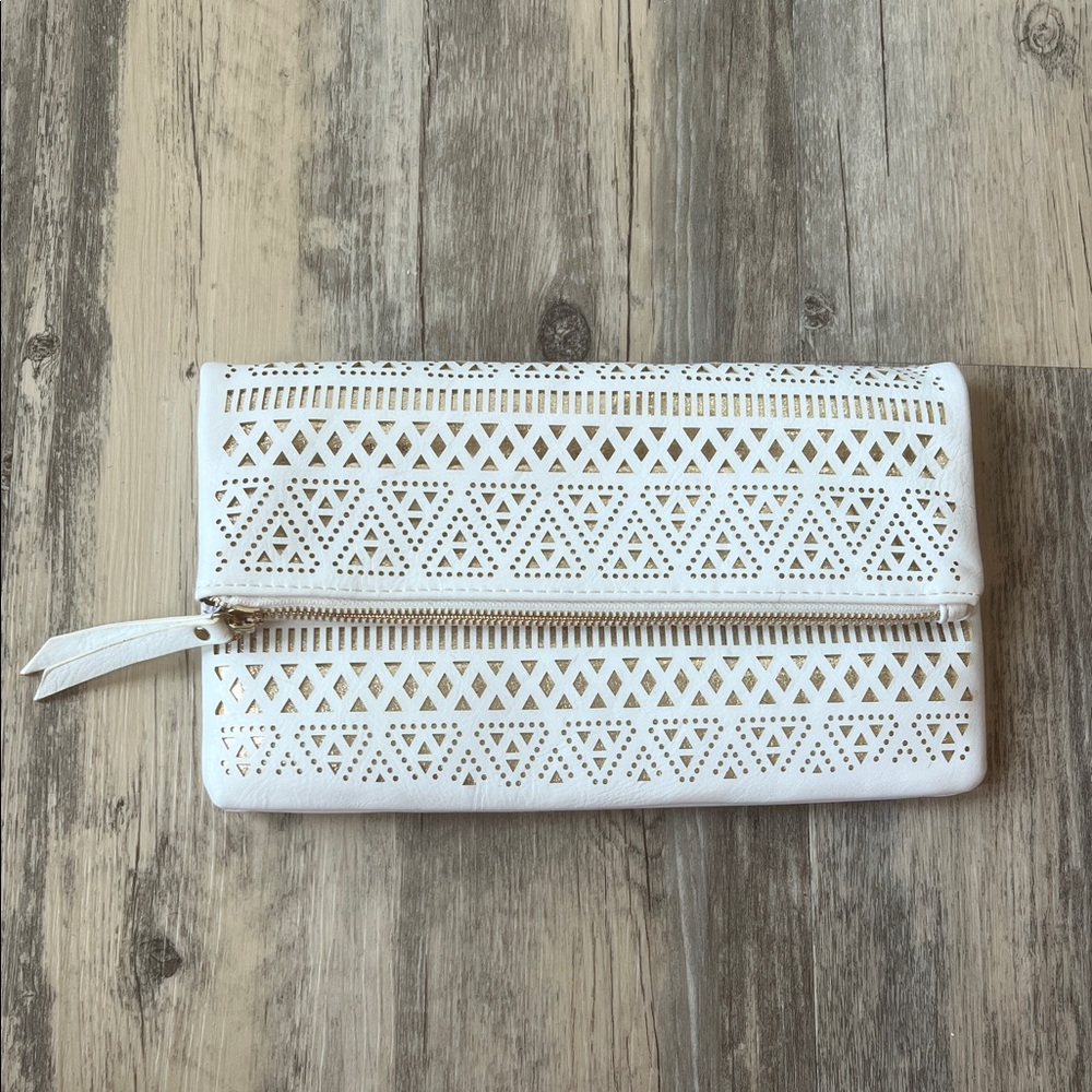 MMS Design Studio White Geometric Clutch